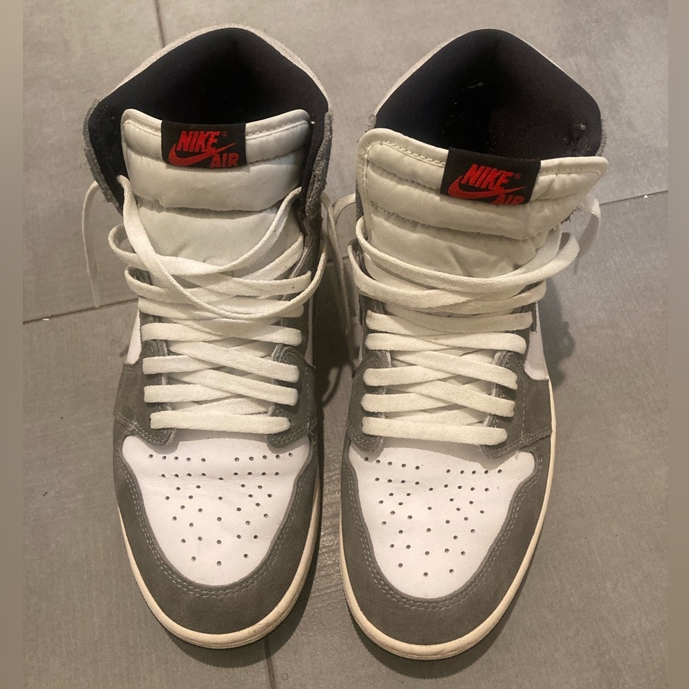 Jordan 11s Size 10.5